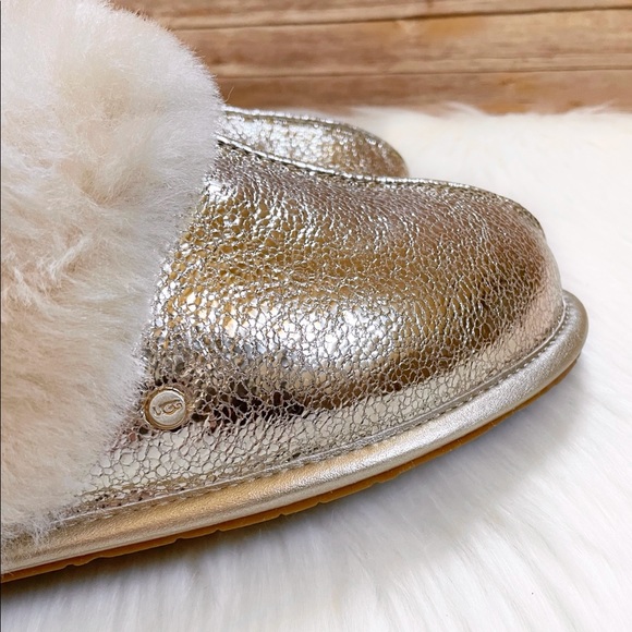 UGG Women’s Scuffette II Metallic Sparkle Soft Gold Leather Slippers - Picture 2 of 9